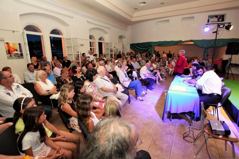 U cavtatskom Domu kulture predstavljena zbirka pjesama cavtatskoga ribara i pučkog pjesnika Nika Kušelja