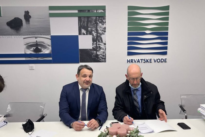 Načelnik Lasić i direktor KKD-a Glavić u Zagrebu potpisali ugovor o izgradnji Kanalizacijskog sustava Molunat vrijednog više od 20 milijuna kuna