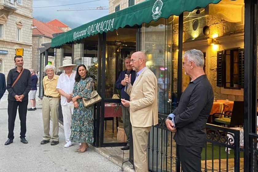 Načelnik Lasić na otkrivenju spomen ploče Tinu Pattieri: Ne smijemo dopustiti da nam zaslužni građani budu zaboravljeni!